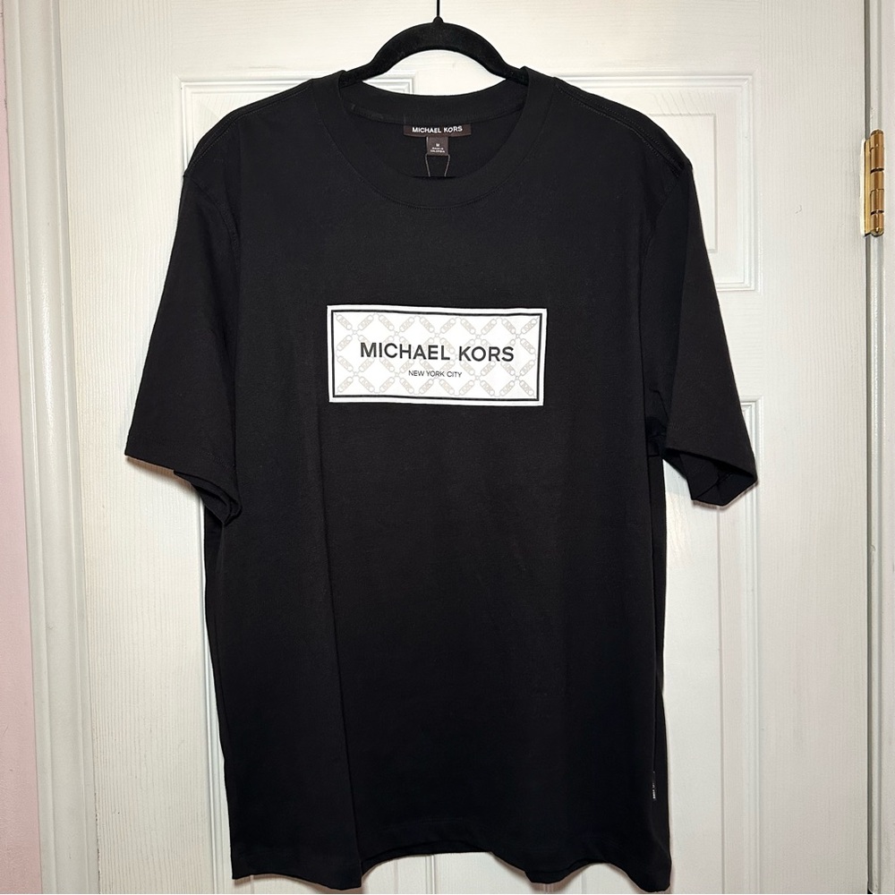 michael kors | men’s t-shirt | flagship logo t-shirt |